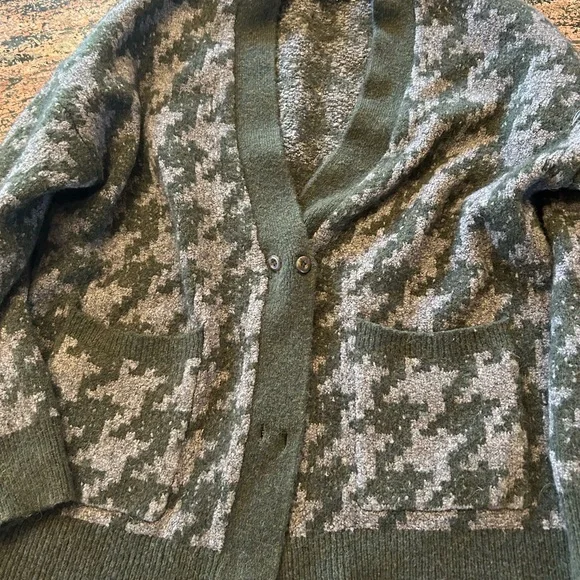 Madewell Olive and Heather Cardigan Sweater medium fall academia - Picture 3 of 3